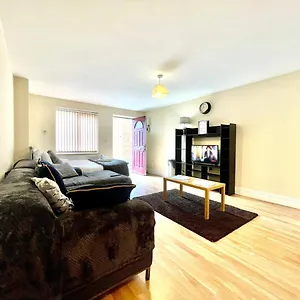 Lt Ground Floor 3 Apartment Luton (Bedfordshire)